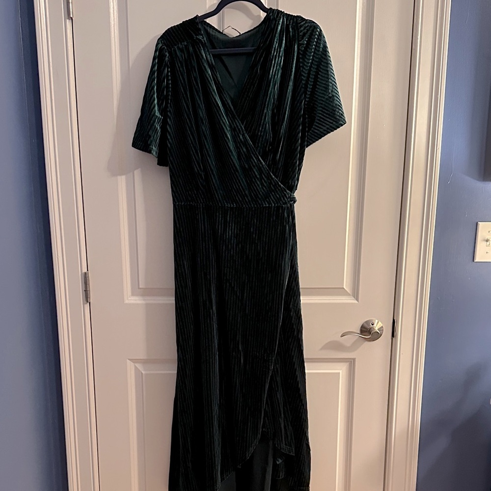 Simplee Apparel Asymmetrical Velvet Green Wrap Dress